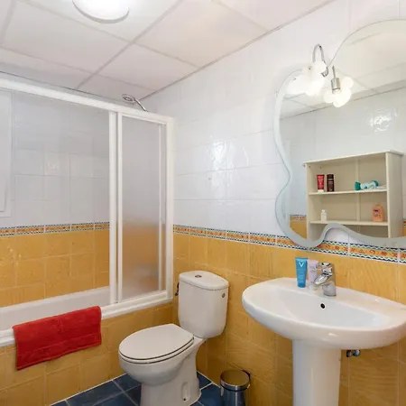 Cubo's Playa Castillo Sohail Apartment Fuengirola
